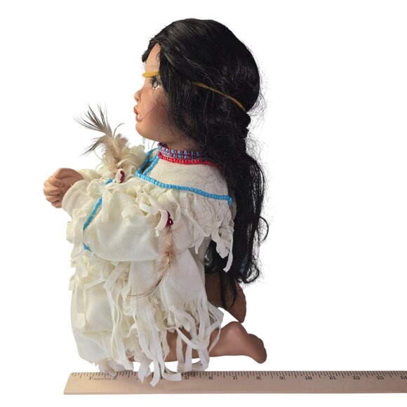 Praying Doll Native American Indian 2001 VTG Porcelain Kelly J RuBert Feathers - Picture 12 of 15